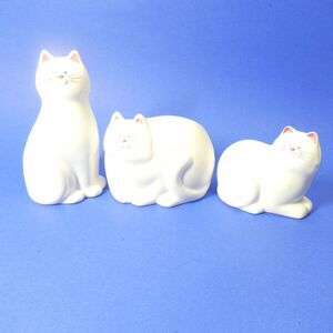 3 White Cat Figurines Bank Vase Takahashi Japan Ceramic Vintage 1980s